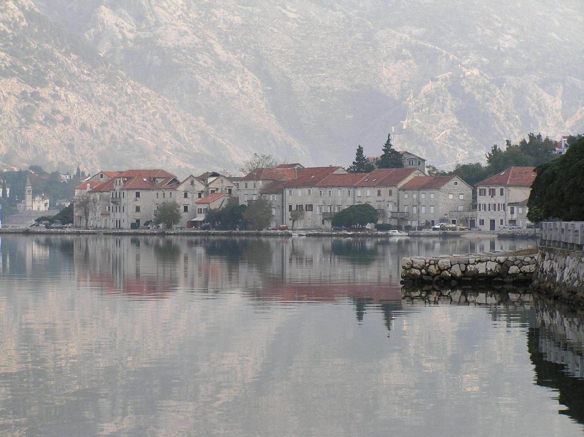 Djurovic Apartments Montenegro Котор Екстер'єр фото