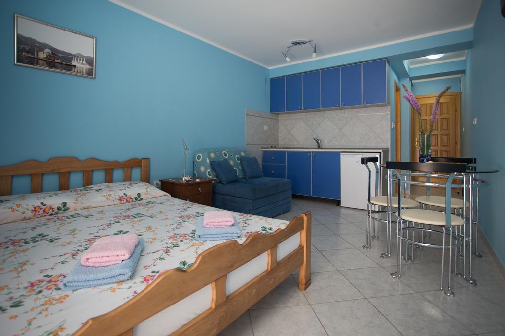 Djurovic Apartments Montenegro Котор Екстер'єр фото
