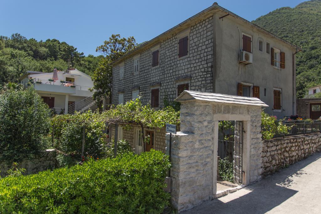 Djurovic Apartments Montenegro Котор Екстер'єр фото
