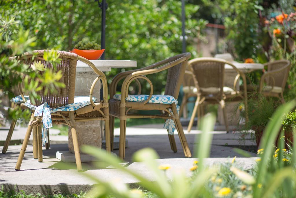 Djurovic Apartments Montenegro Котор Екстер'єр фото