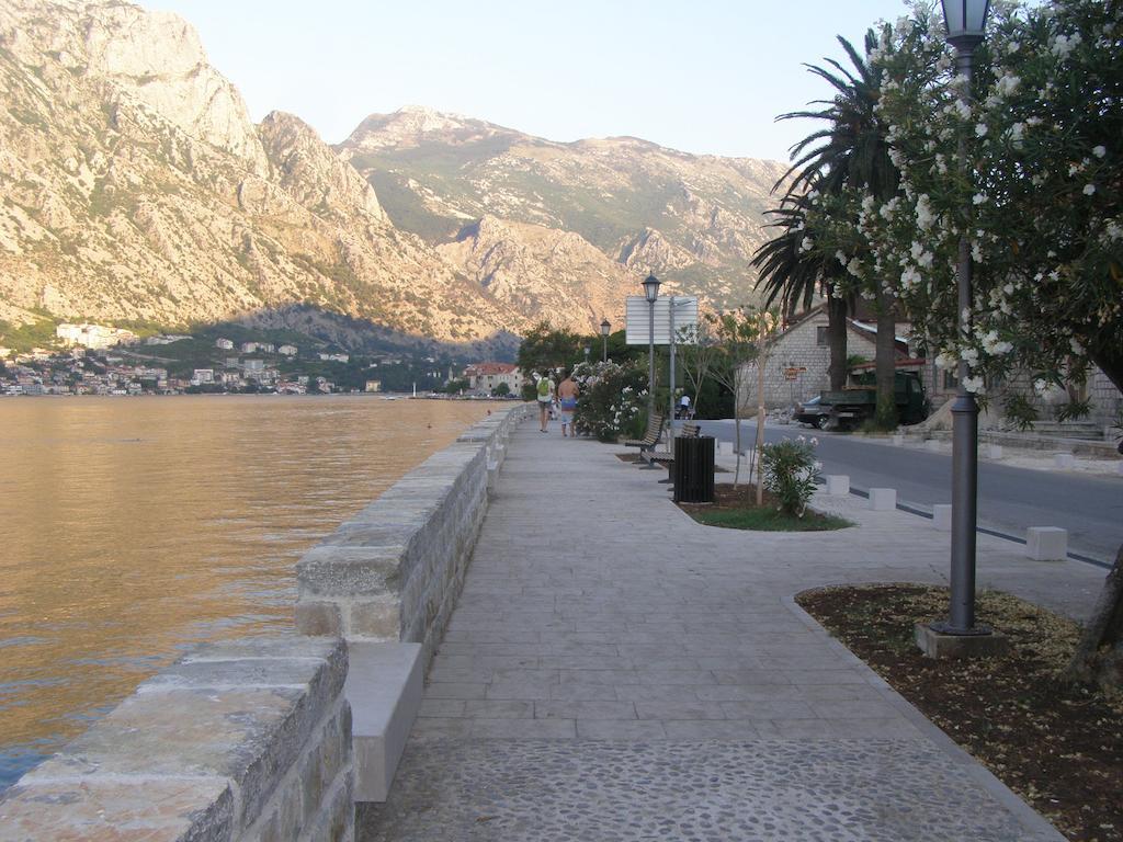 Djurovic Apartments Montenegro Котор Екстер'єр фото