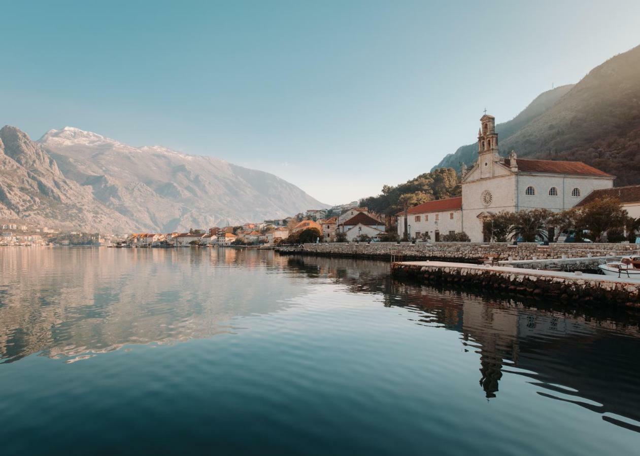 Djurovic Apartments Montenegro Котор Екстер'єр фото